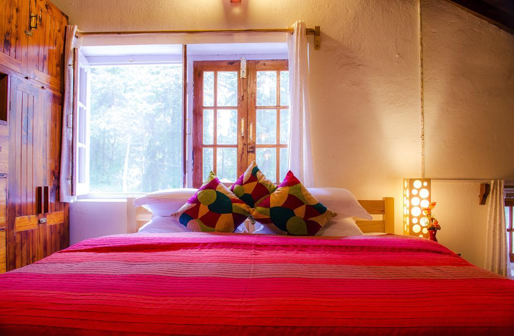 Fredy'S Bungalow Near Nainital Bhīm Tāl Szoba fotó